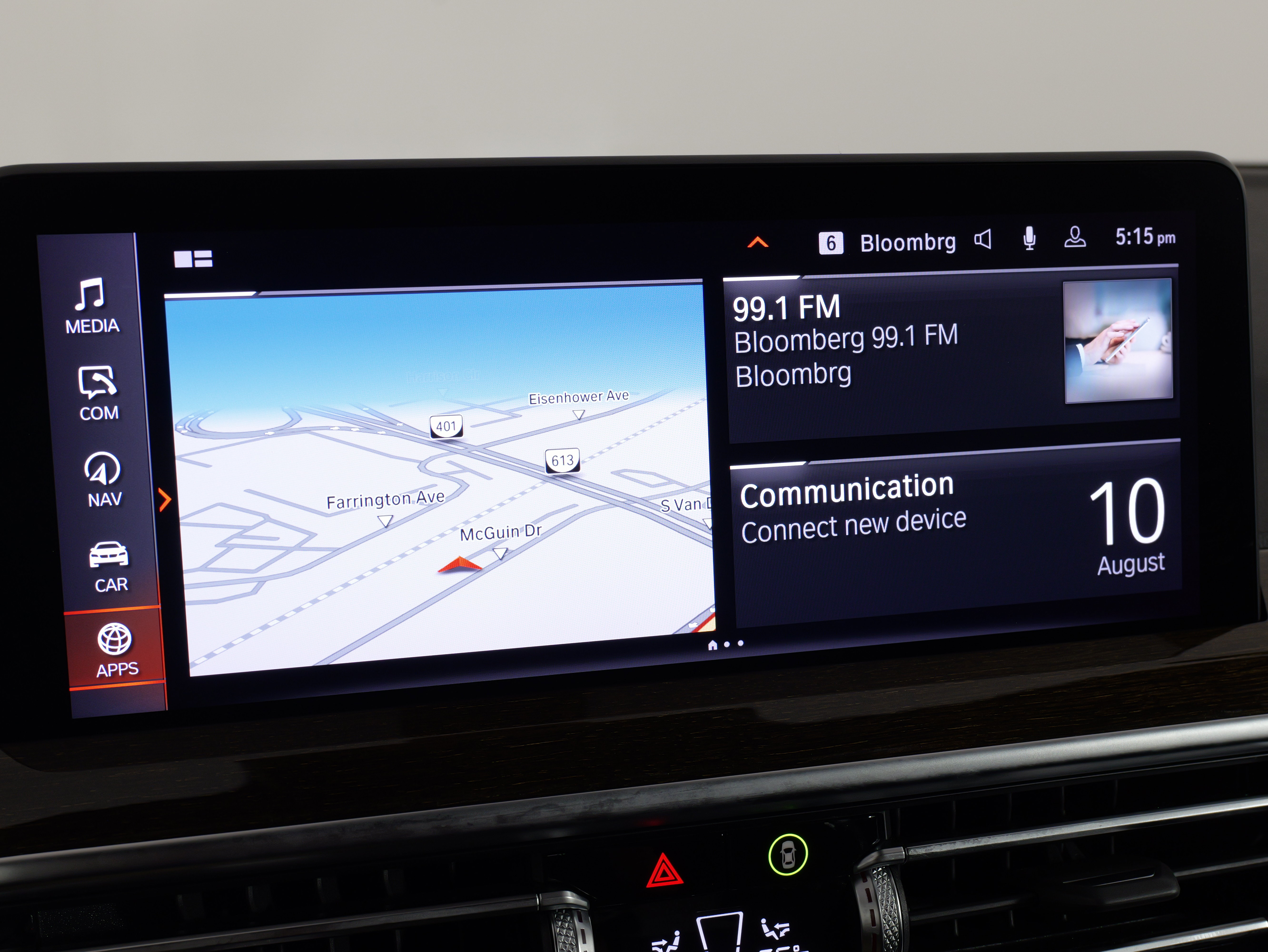 Used 2025 BMW X4 xDrive30i AWD/4WD image 43