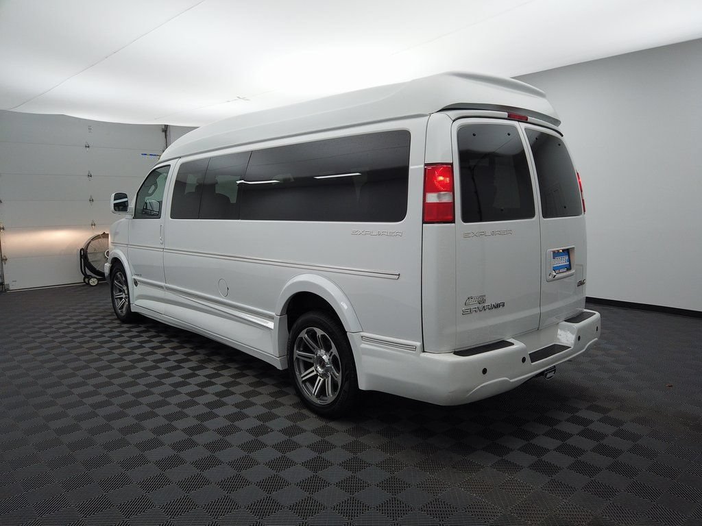 Used 2020 GMC Savana 2500 Extended w/ Enhanced Convenience Package RWD image 12