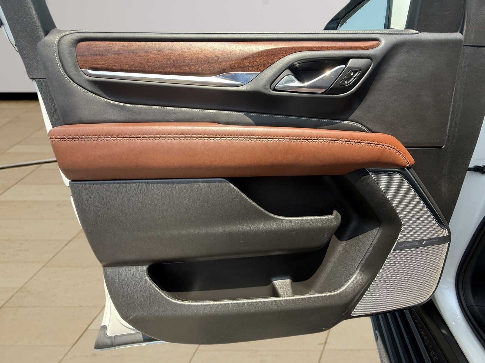 Certified 2024 GMC Yukon Denali Ultimate image 32