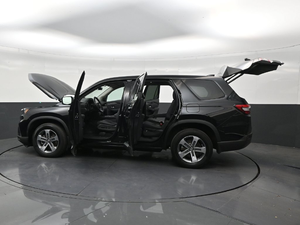 Used 2023 Honda Pilot EX-L image 30