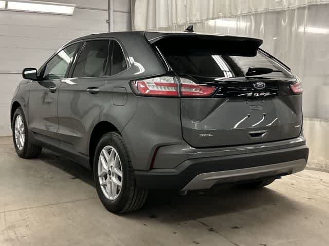 Used 2024 Ford Edge SEL w/ Convenience Package AWD/4WD image 30
