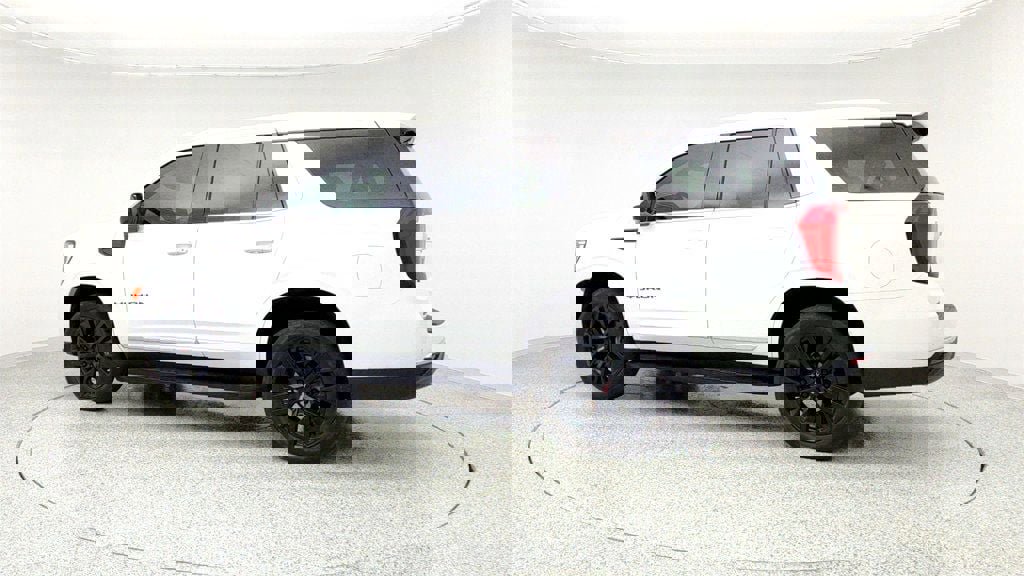 Used 2023 GMC Yukon SLT image 7