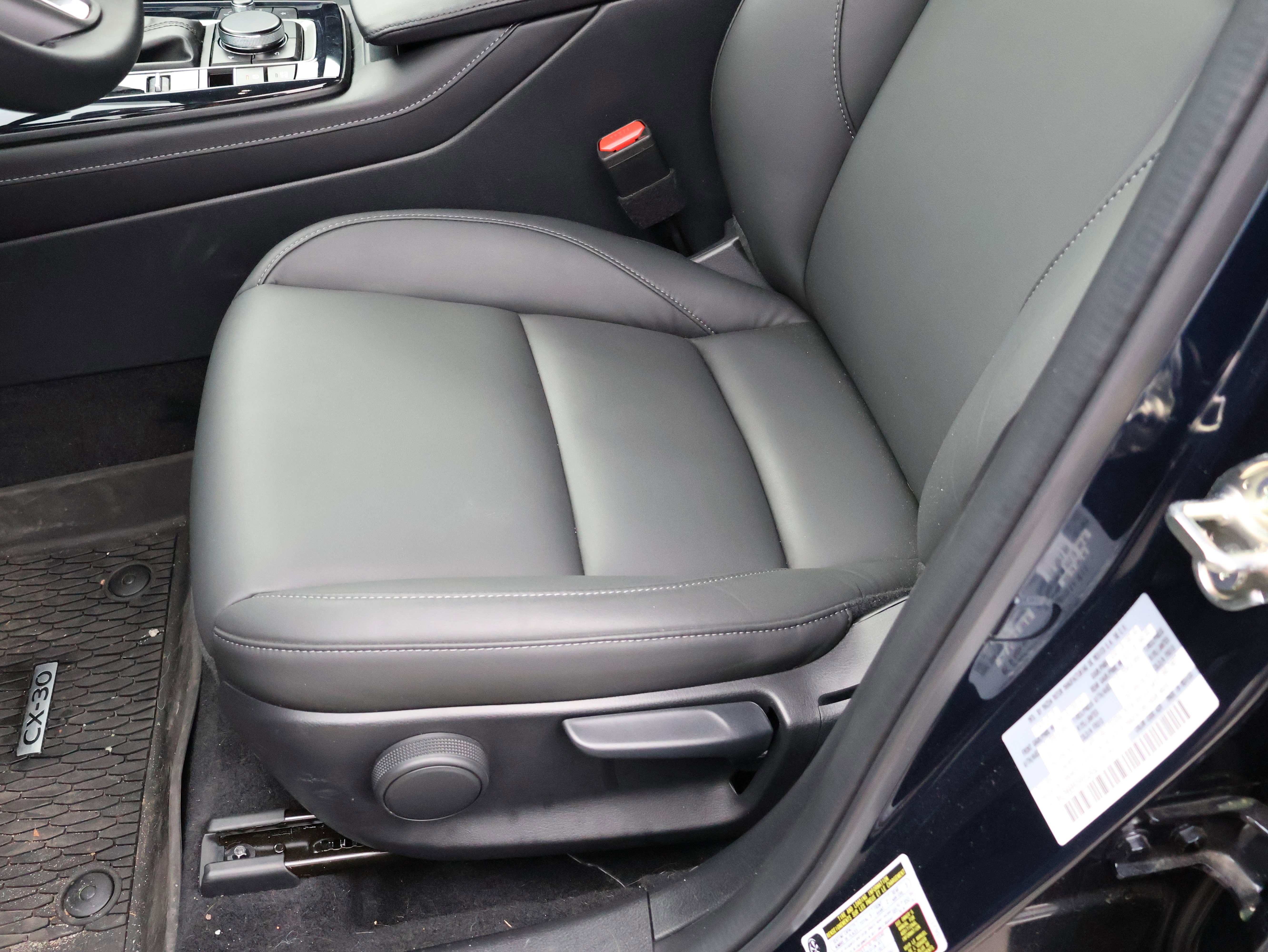 Certified 2025 MAZDA CX-30 AWD 2.5 S w/ Select Sport Pkg image 37