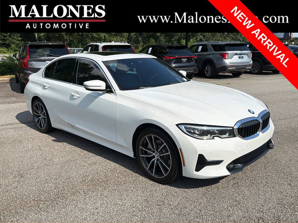 Used 2022 BMW 330i Sedan w/ Driving Assistance Package RWD image 1