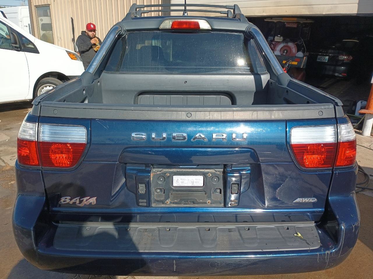 Used 2004 Subaru Baja Turbo AWD/4WD image 17