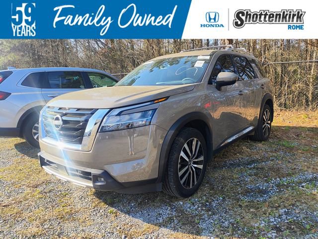 Used 2023 Nissan Pathfinder Platinum
