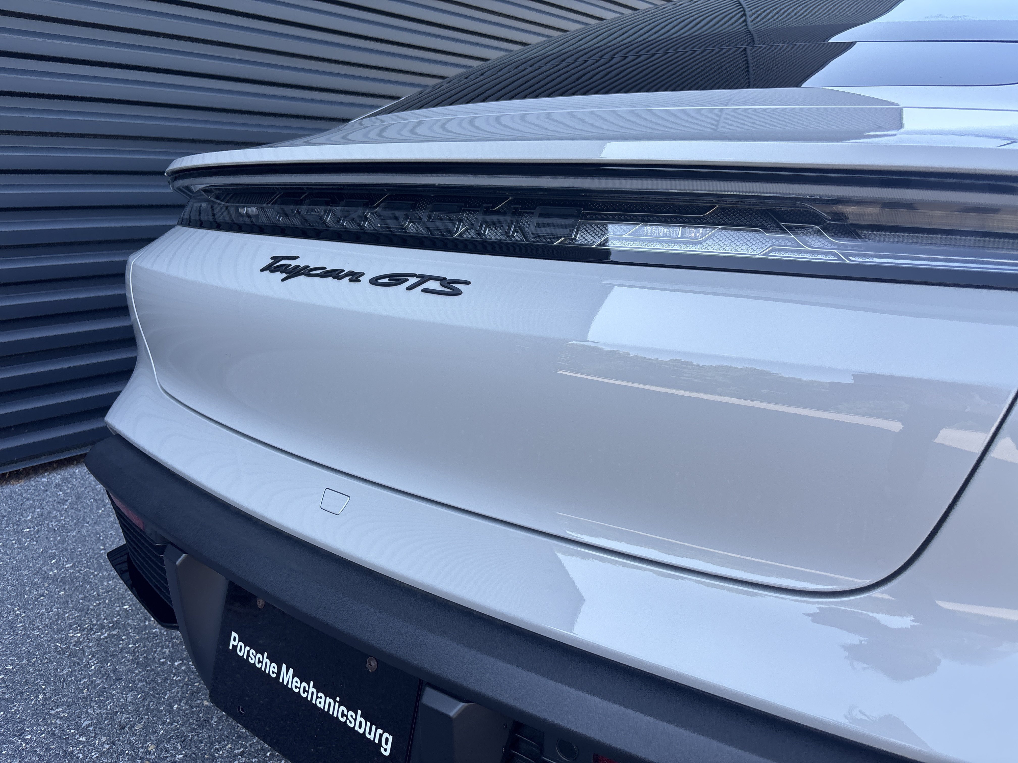 New 2026 Porsche Taycan GTS AWD/4WD image 11
