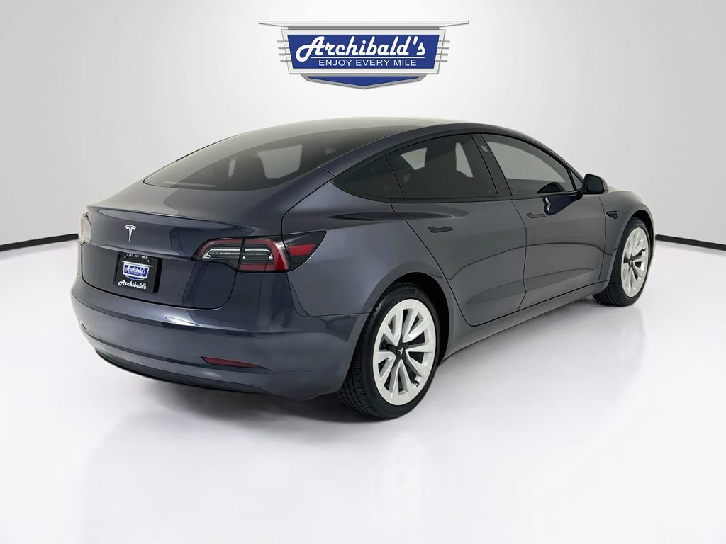 Used 2023 Tesla Model 3 Standard Range RWD image 7