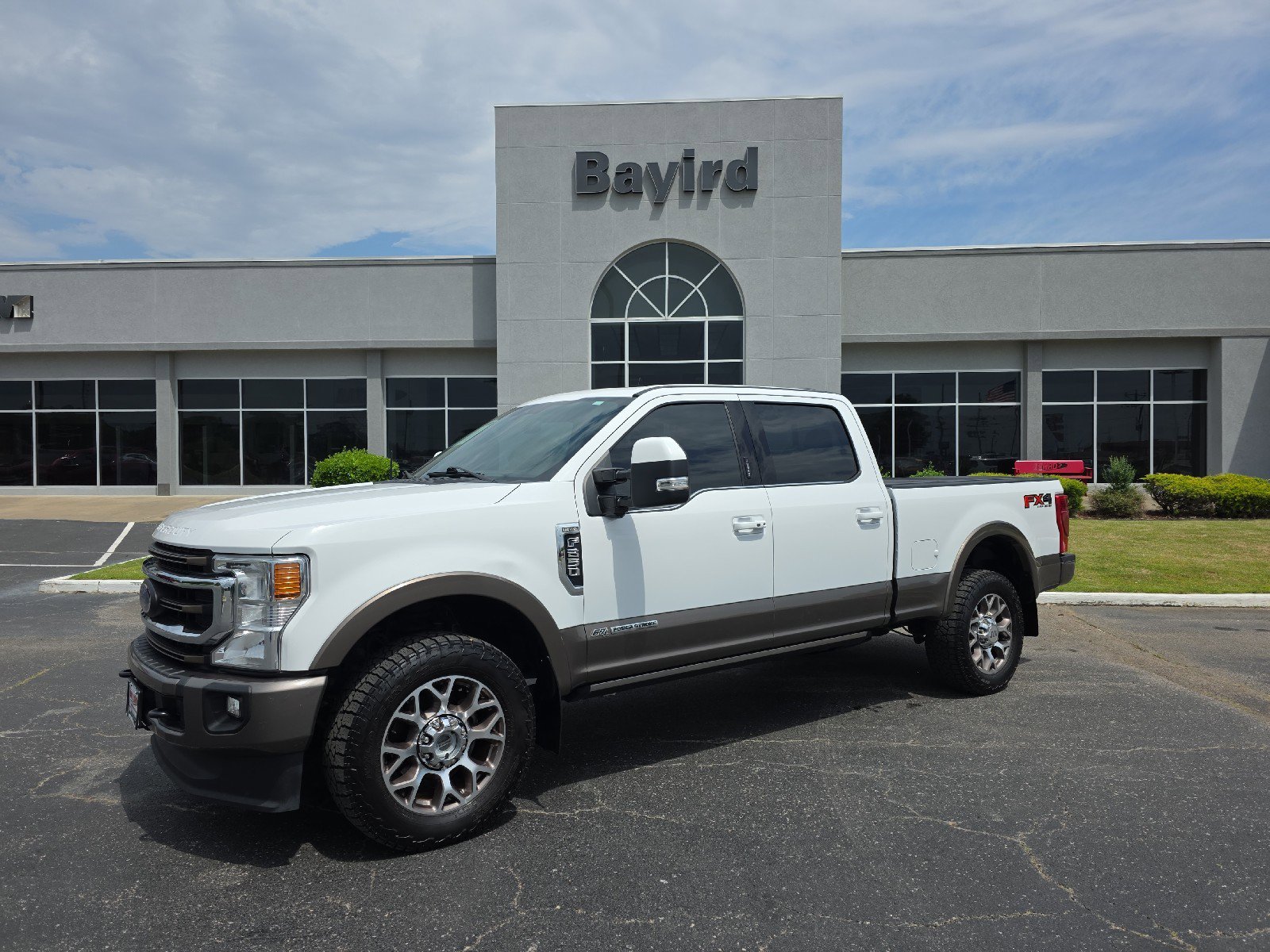 Used 2020 Ford F250 King Ranch w/ FX4 Off-Road Package AWD/4WD image 1