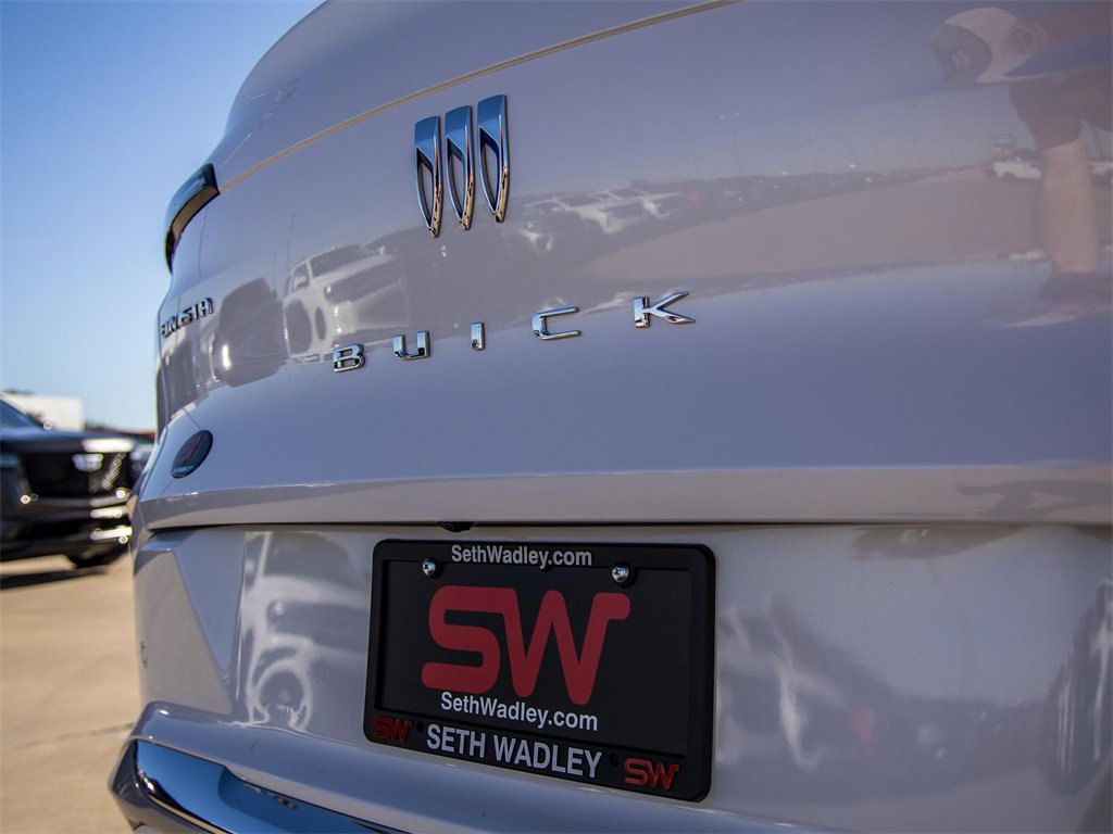 Certified 2025 Buick Envista Avenir image 11