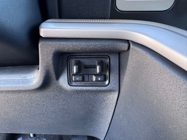 Used 2025 Ford Expedition Max Active AWD/4WD image 35