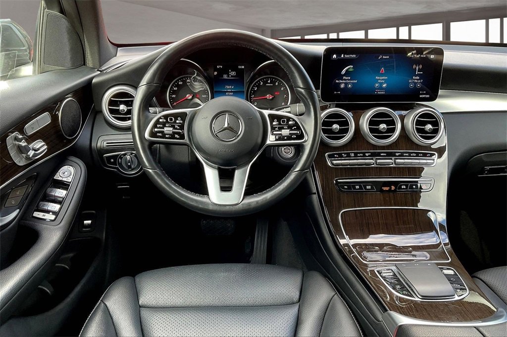 Used 2021 Mercedes-Benz GLC 300 4MATIC image 8