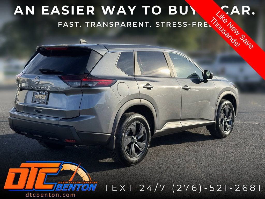 Used 2026 Nissan Rogue SV FWD image 5