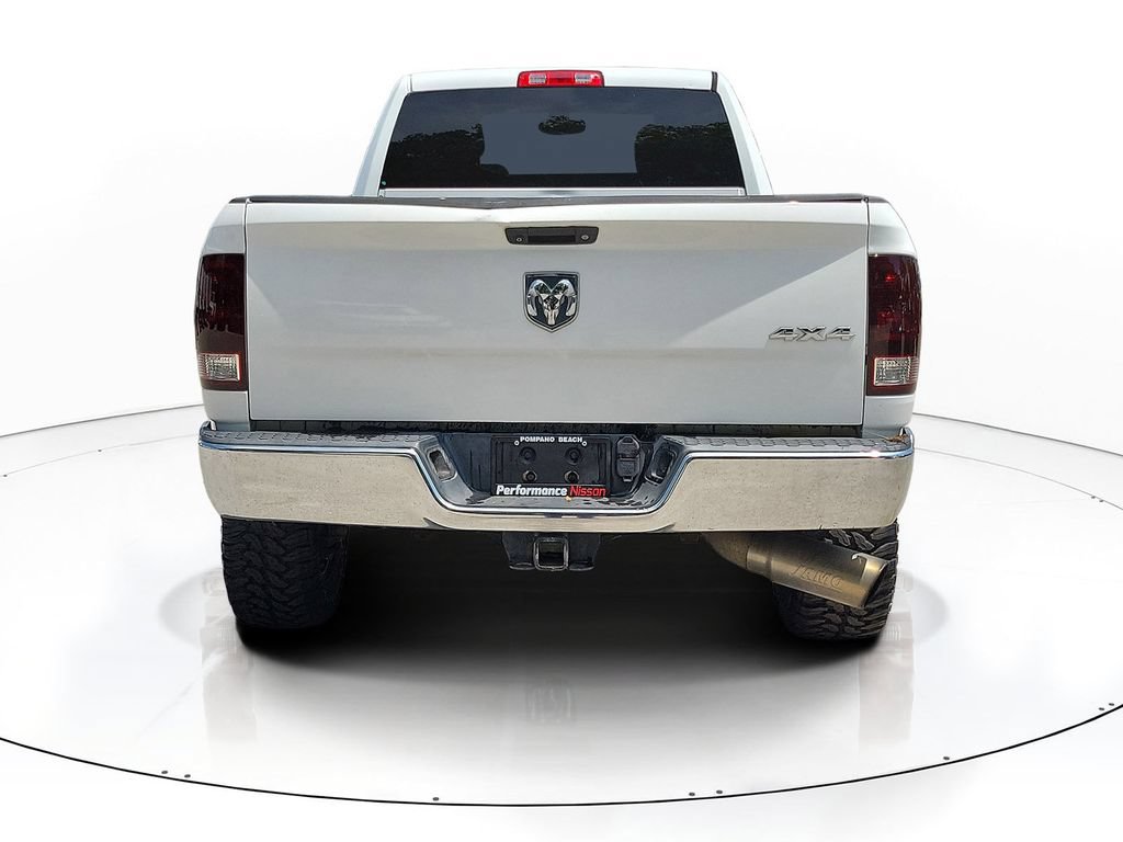 Used 2014 RAM 2500 Tradesman w/ Chrome Appearance Group AWD/4WD image 4