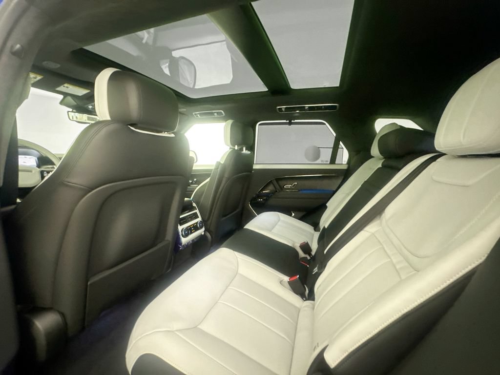 New 2026 Land Rover Range Rover Sport Autobiography AWD/4WD image 24