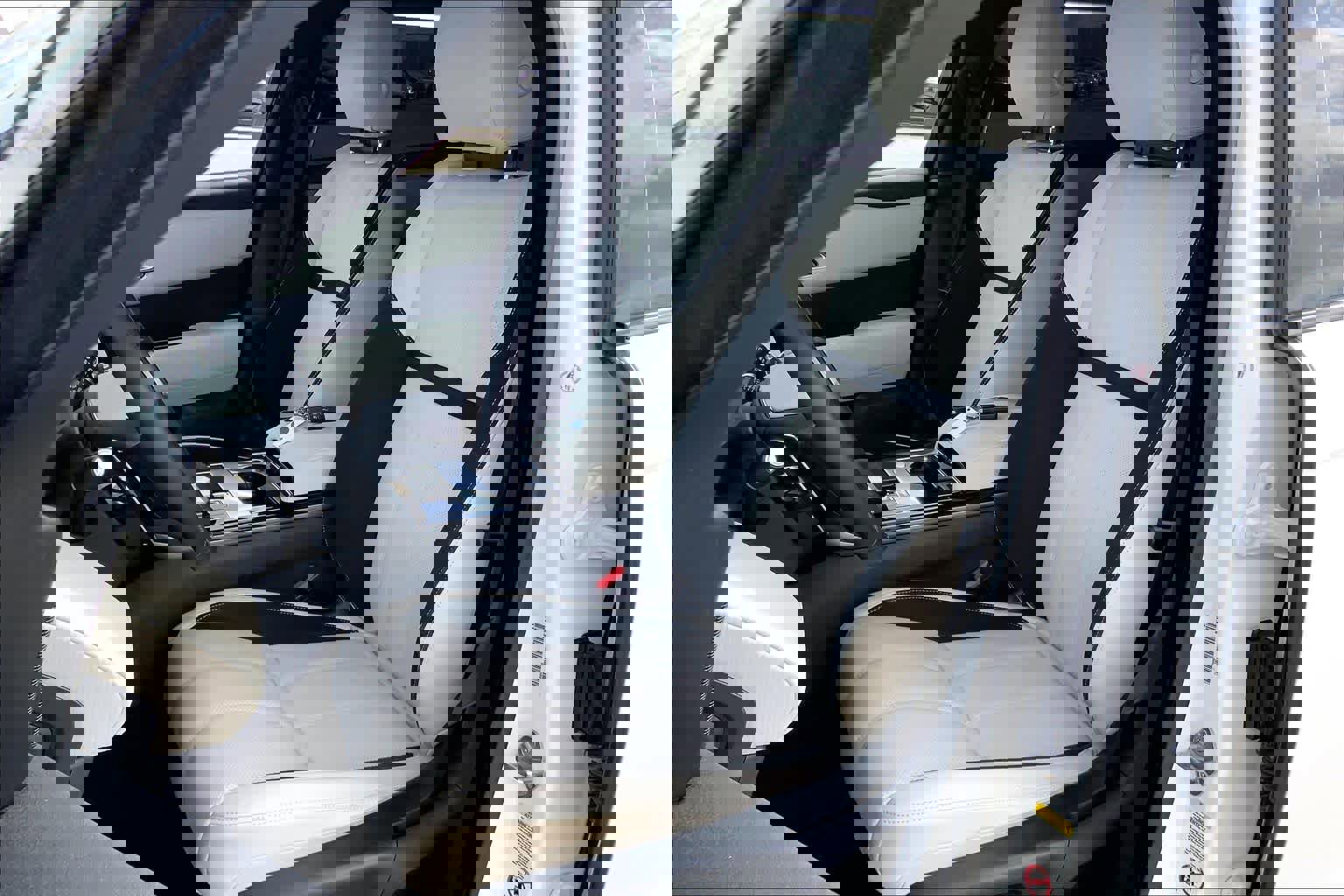 Used 2023 Land Rover Range Rover Velar R-Dynamic S image 7