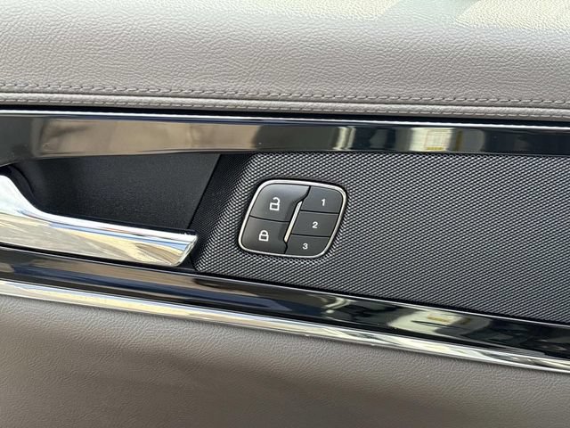 Certified 2022 Lincoln Nautilus AWD w/ Premium Package image 25