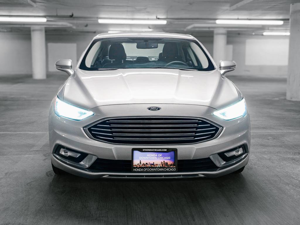 Used 2017 Ford Fusion SE w/ Fusion SE Technology Package image 12