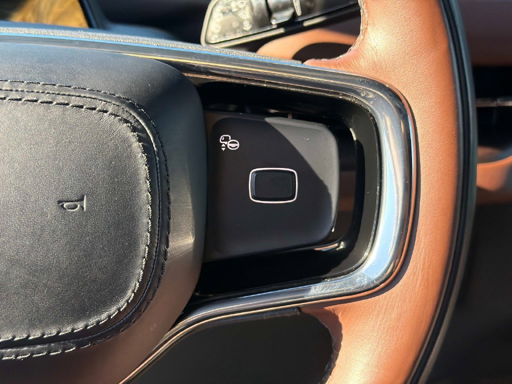 Used 2025 Lincoln Navigator Reserve AWD/4WD image 30