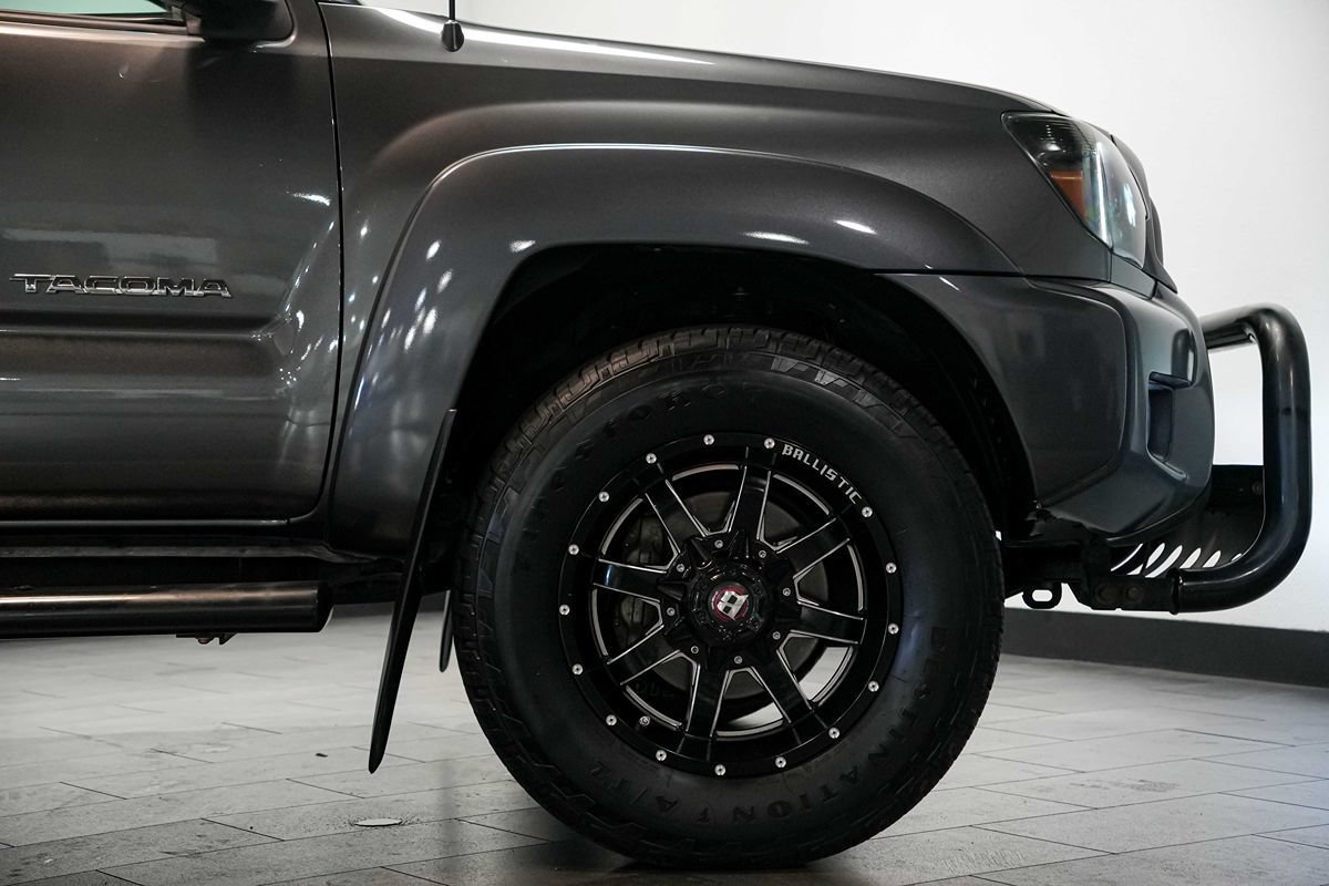 Used 2013 Toyota Tacoma PreRunner w/ TRD Sport Pkg RWD image 9