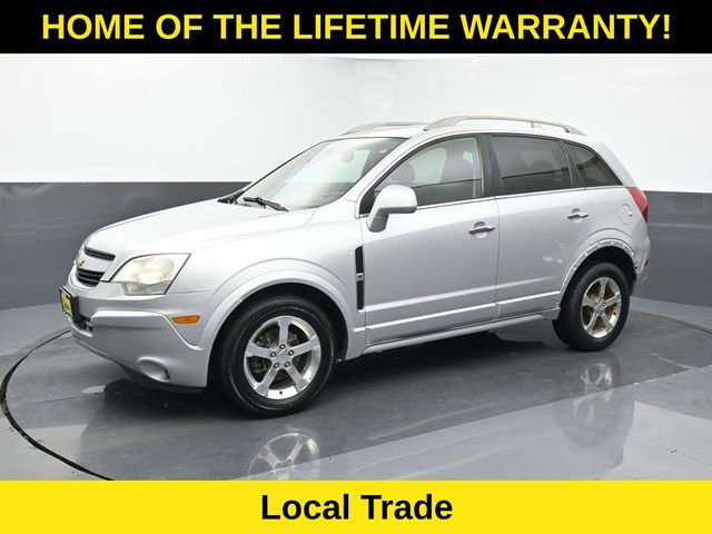 Used 2014 Chevrolet Captiva Sport LT FWD image 2