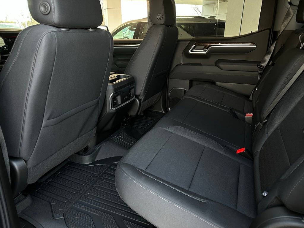 New 2026 GMC Sierra 1500 Elevation image 13