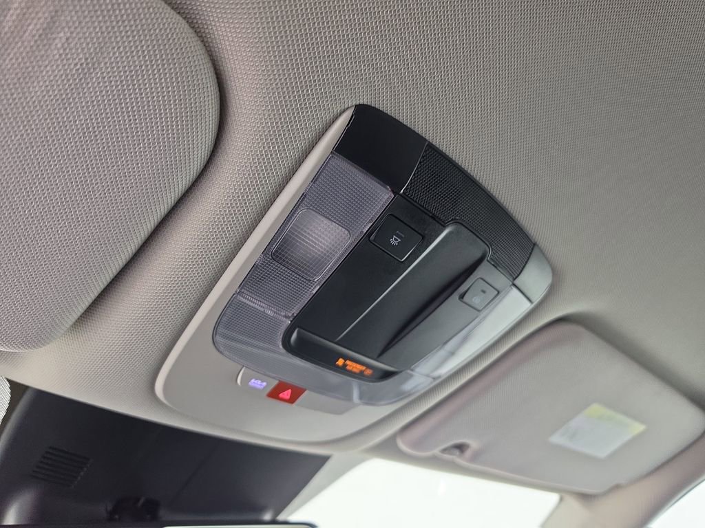 Certified 2025 Kia Sorento S FWD image 24