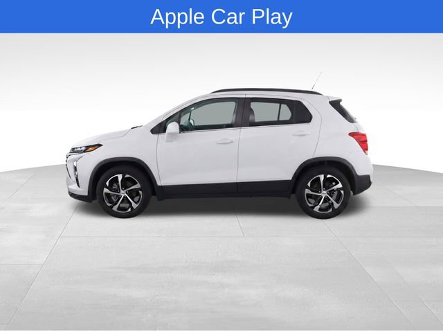 Used 2024 Chevrolet Trax RS w/ Sunroof Package FWD image 6