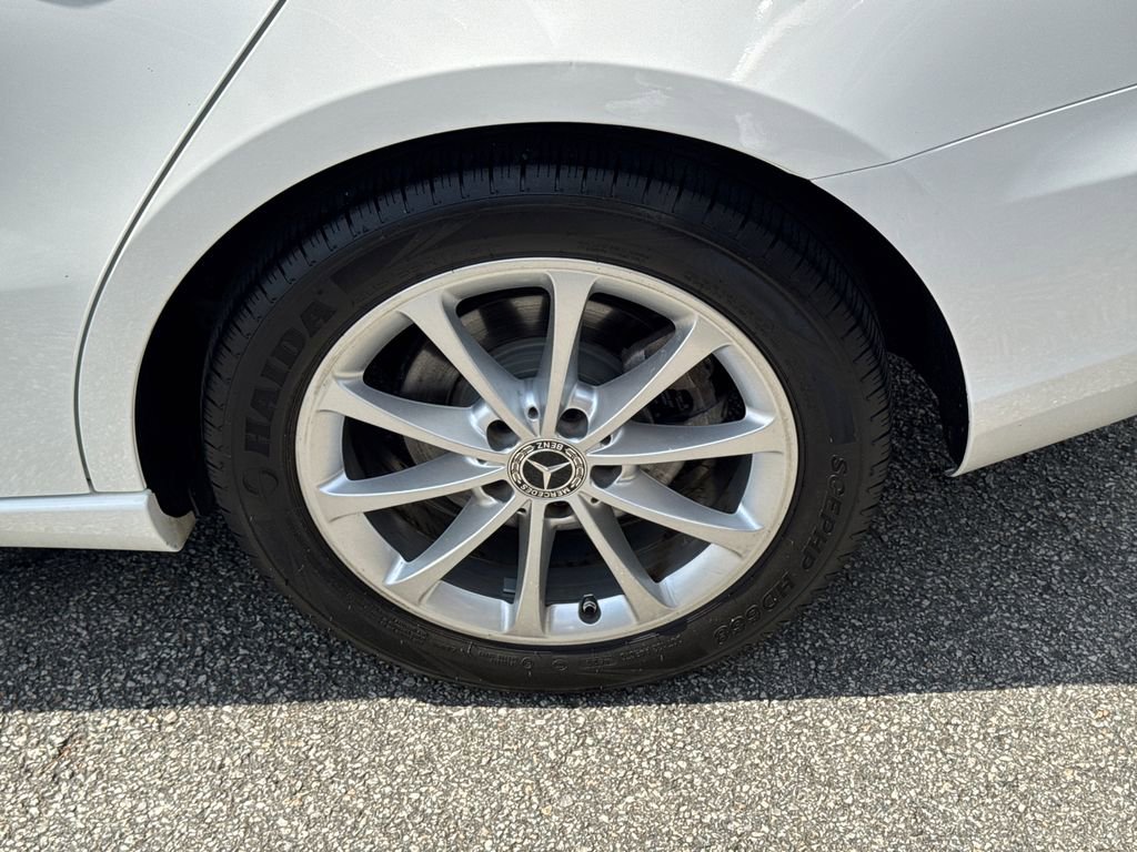 Used 2019 Mercedes-Benz A 220 4MATIC image 19