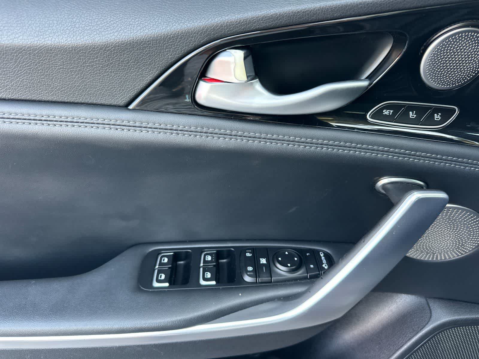 Used 2019 Kia Stinger Premium RWD image 13