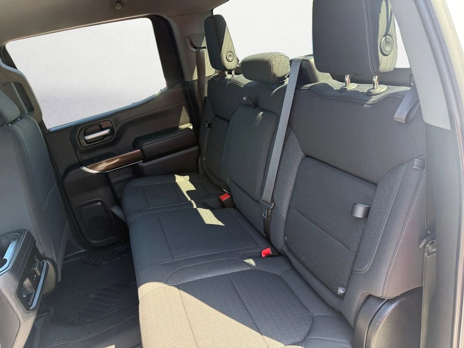 Used 2021 Chevrolet Silverado 1500 LT Trail Boss w/ Bed Protection Package image 31