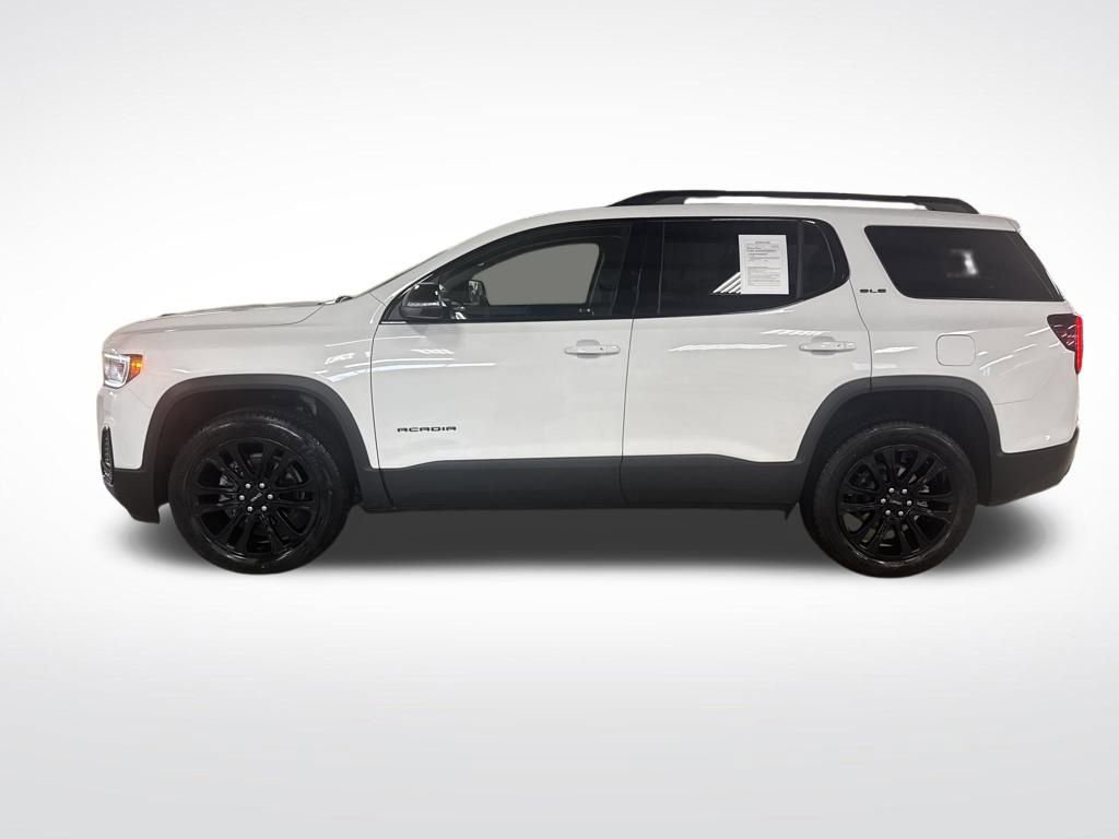 Certified 2023 GMC Acadia SLE w/ Driver Convenience Package image 2