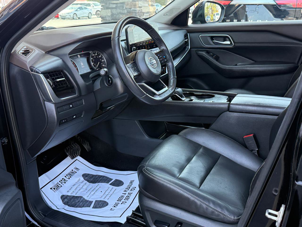 Used 2021 Nissan Rogue SL w/ Premium Package image 9