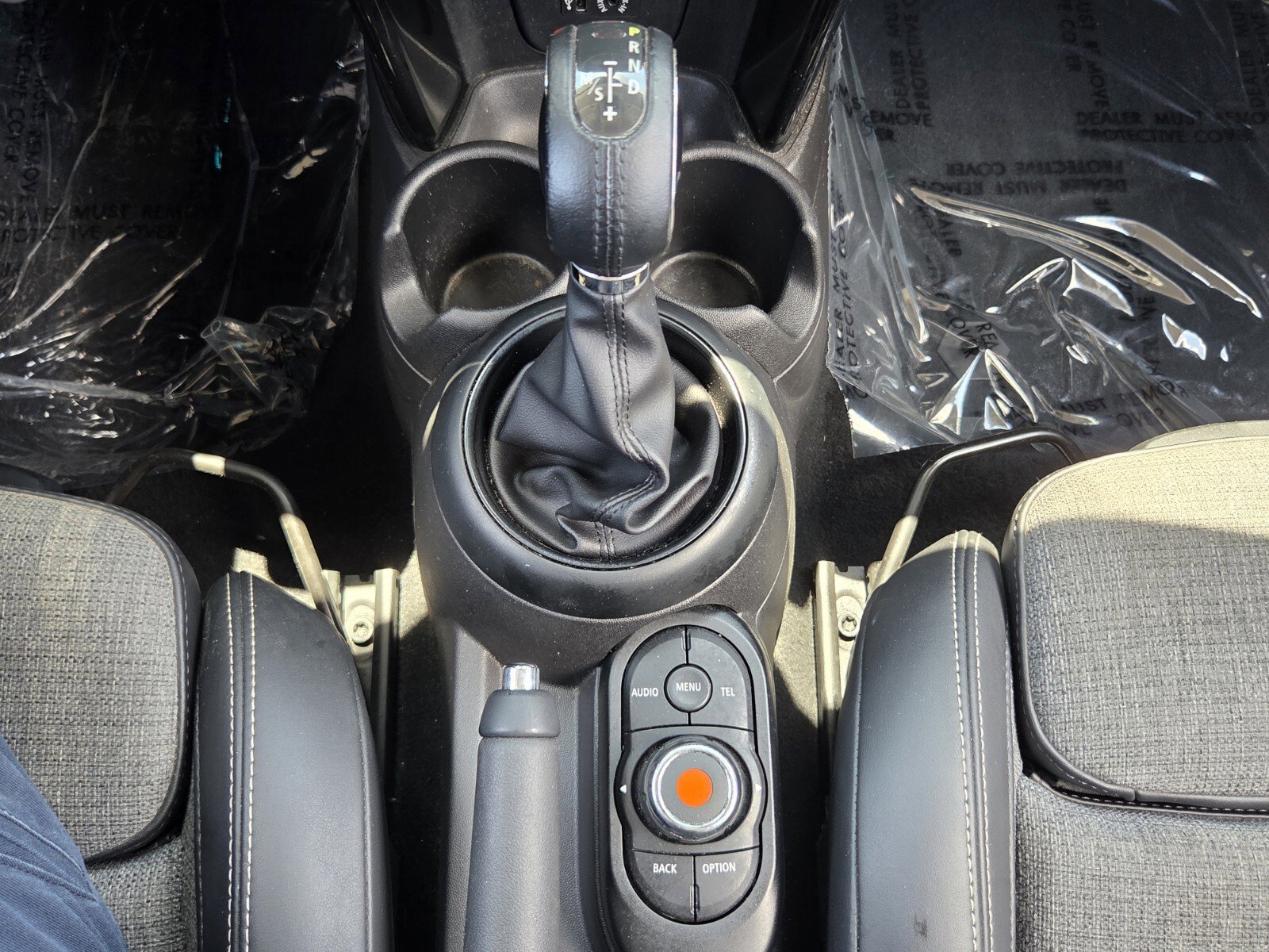 Used 2018 MINI Cooper S image 25