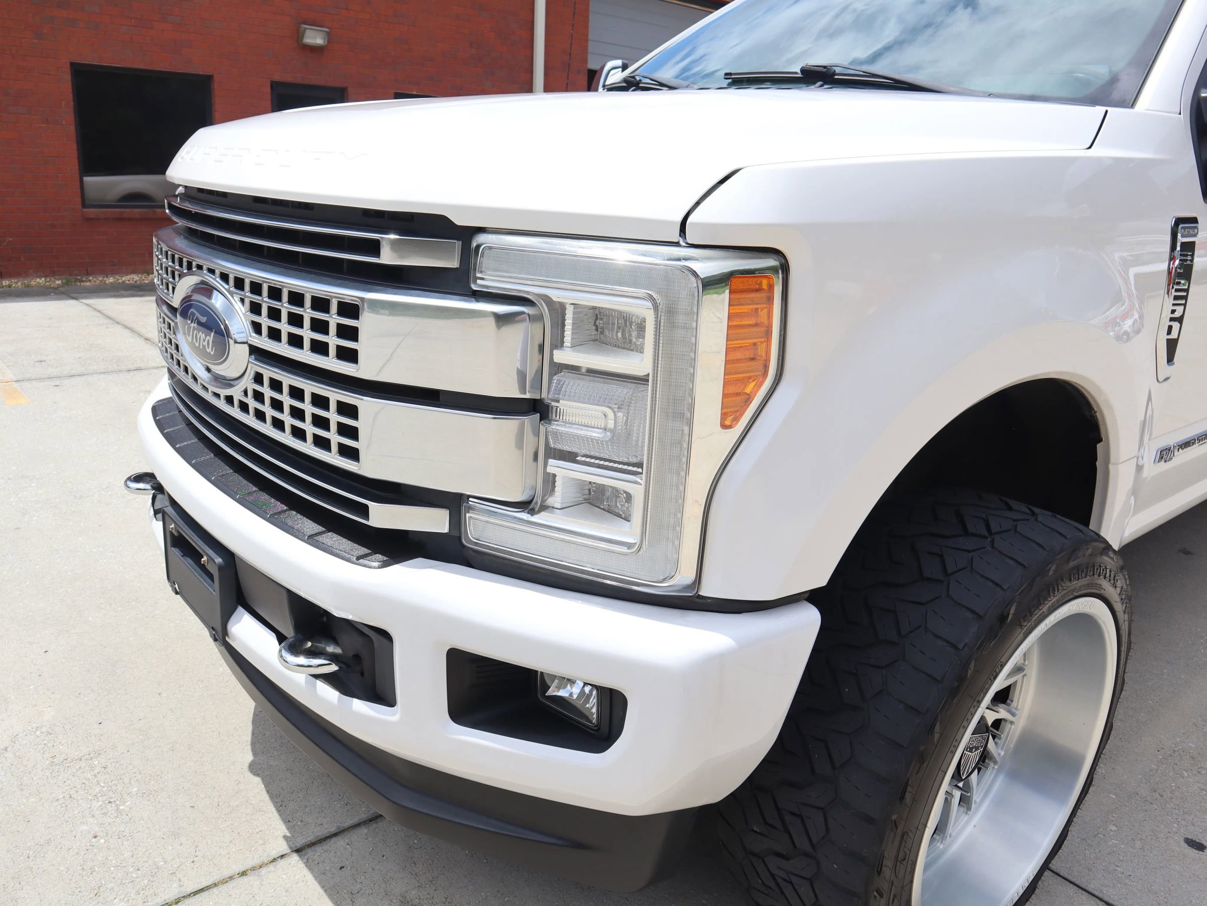 Used 2018 Ford F250 Platinum w/ Platinum Ultimate Package image 40