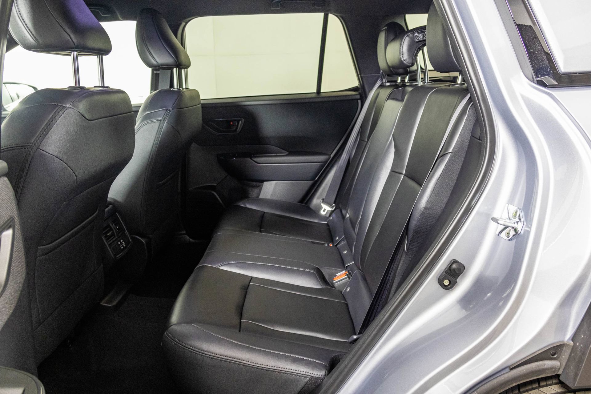 Used 2026 Subaru Outback Premium image 36