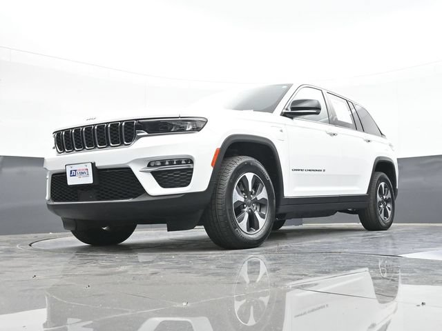 Used 2023 Jeep Grand Cherokee 4WD 4xe image 57
