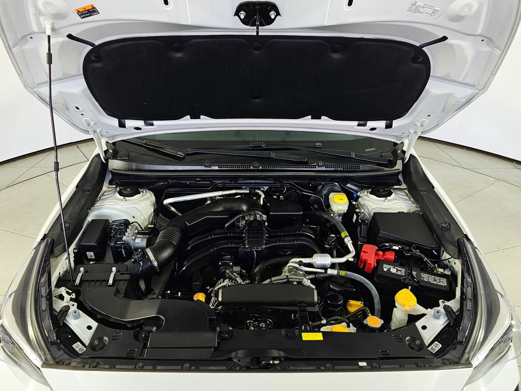 Certified 2025 Subaru Crosstrek 2.5i Limited w/ Crosstrek Mirror Package image 9