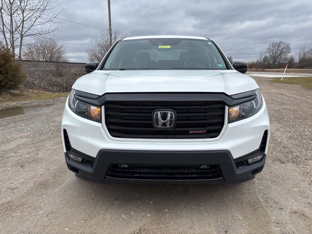 Used 2021 Honda Ridgeline Sport image 2