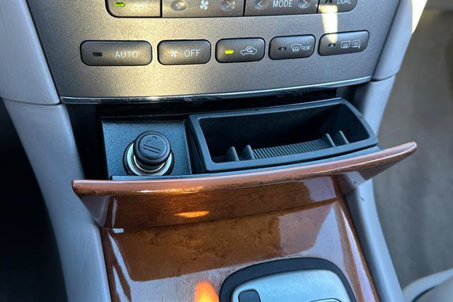 Used 2005 Lexus ES 330 FWD image 30