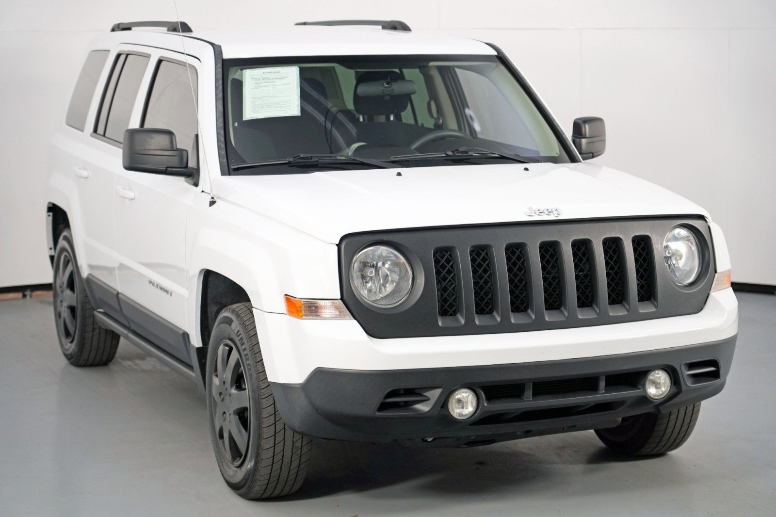 Used 2015 Jeep Patriot Sport w/ Power Value Group image 42