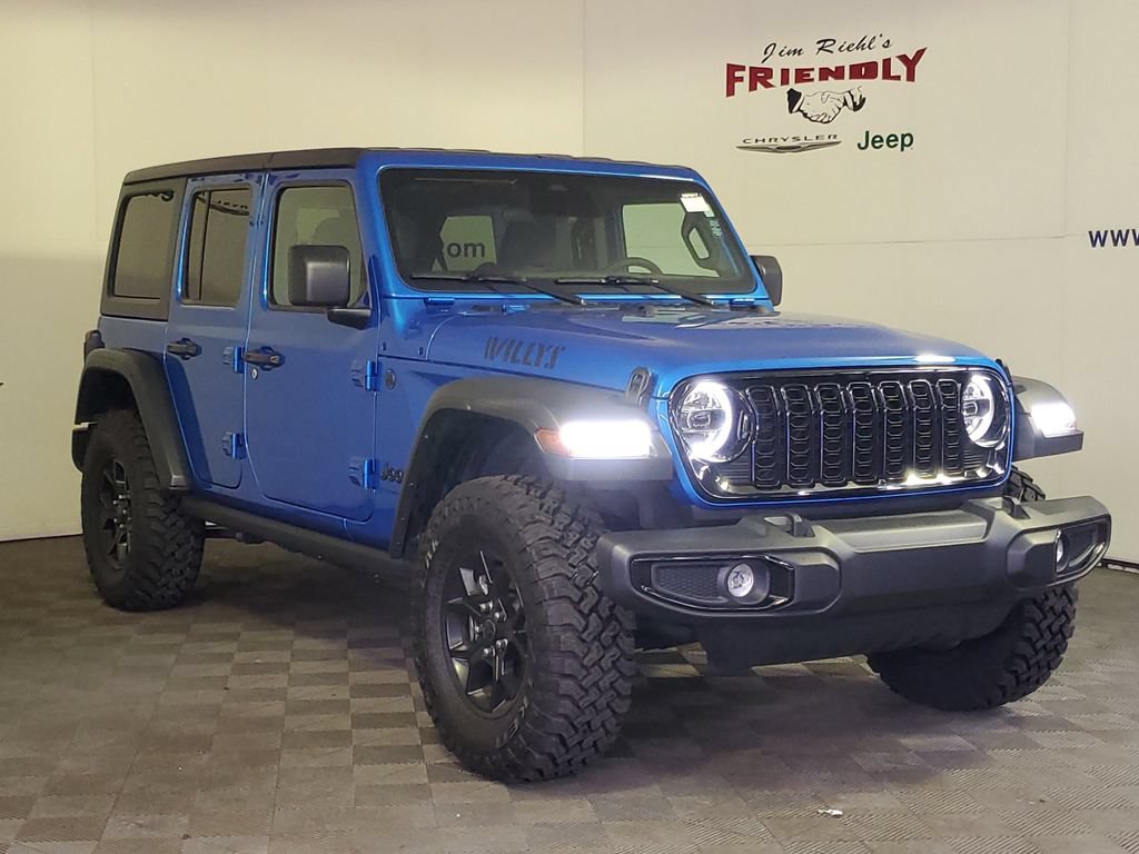 Used 2025 Jeep Wrangler Unlimited Sport AWD/4WD image 2