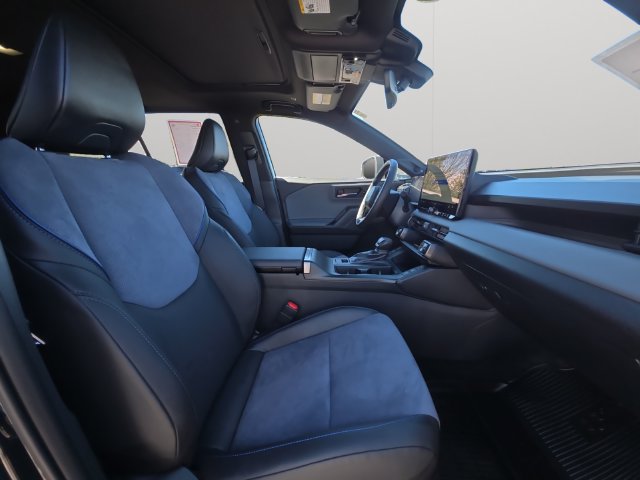 Used 2026 Toyota RAV4 AWD Plug-in Hybrid image 15