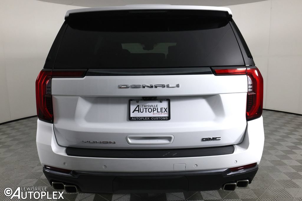 Used 2026 GMC Yukon Denali Ultimate AWD/4WD image 6