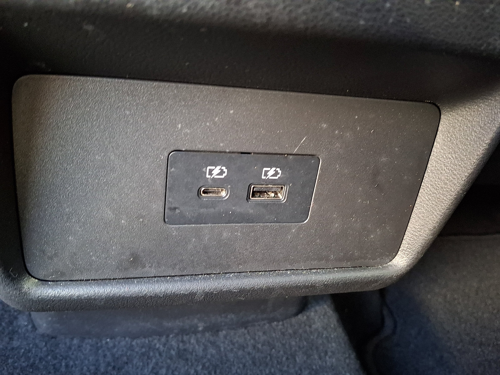 Used 2023 Nissan Rogue SV AWD/4WD image 12