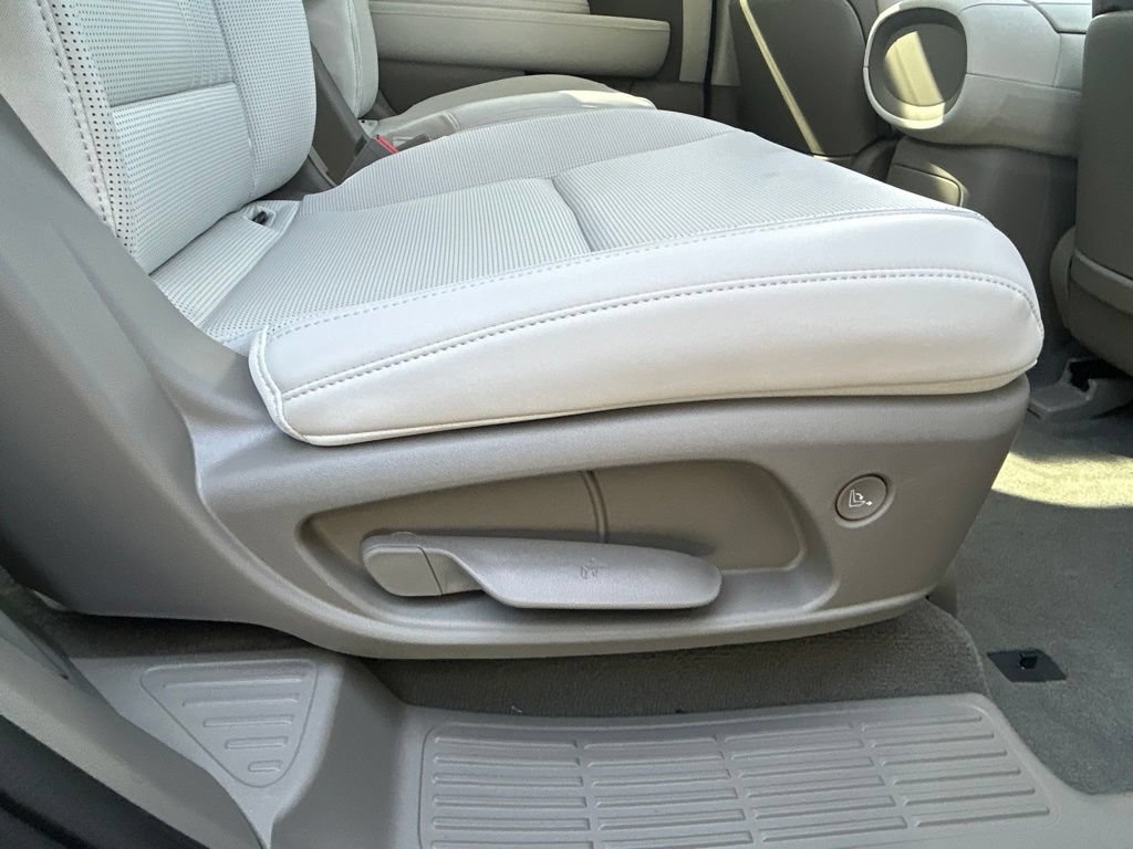 New 2026 Hyundai Palisade SEL Premium FWD image 22