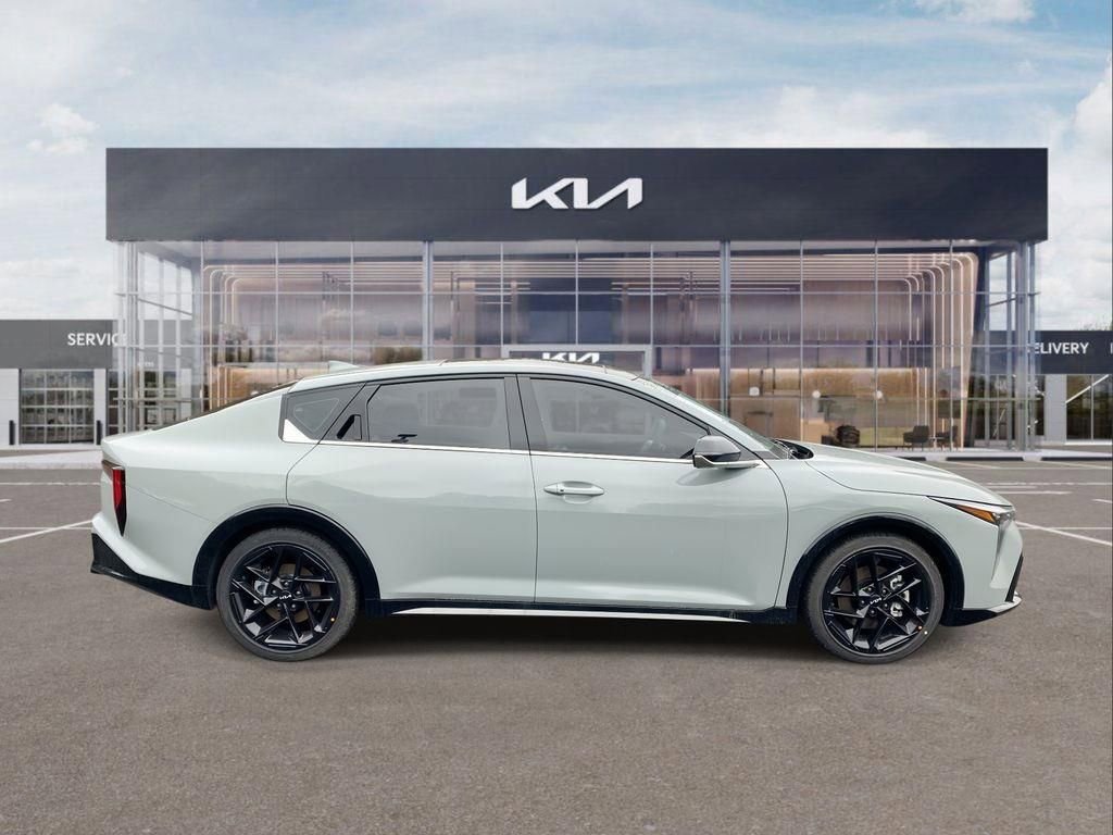 New 2025 Kia K4 GT-Line Turbo image 8