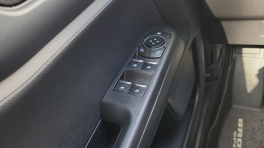 Used 2021 Ford Bronco Sport AWD/4WD image 18