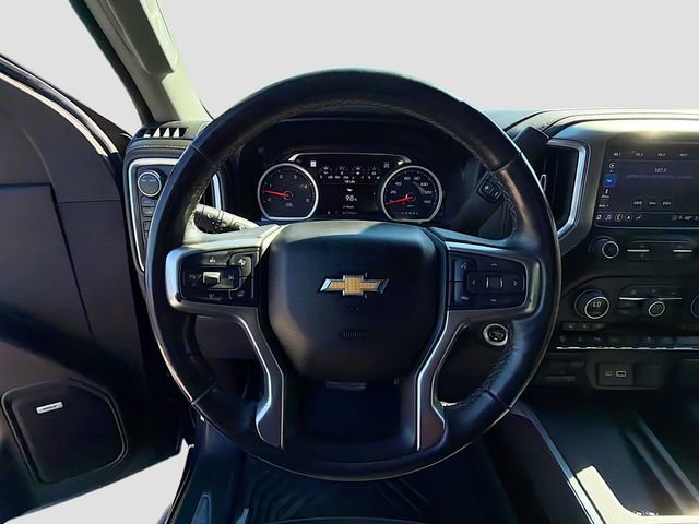 Used 2022 Chevrolet Silverado 2500 LTZ w/ LTZ Premium Package AWD/4WD image 25