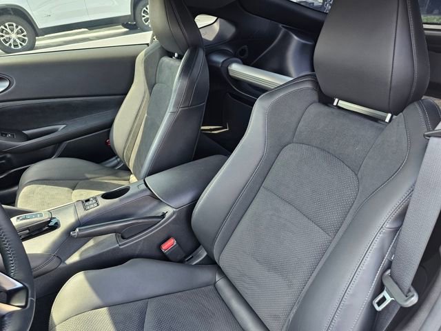 Used 2024 Nissan Z Performance w/ Floor Mat Package image 16